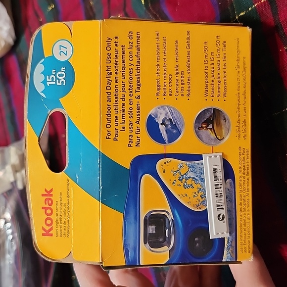 KODAK Sport Single Use Underwater Camera - Picture 4 of 5